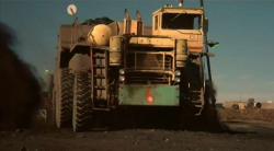 Dart 4120 bottom dump coal hauler (cap. of 240,000lbs) at the USA-AZ 86033 Kayenta [PEABODY] Black Mesa mine. Nowadys the operation employs much larger equipment - 520,000lbs botom dump coal haulers (MEGA CORP. with CAT 789 tractors)