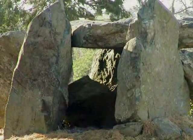 A Quoit, a celtic burial chamber